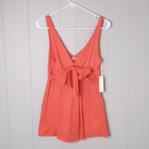 Velvet by Graham and Spencer sleeveless tie front blouse